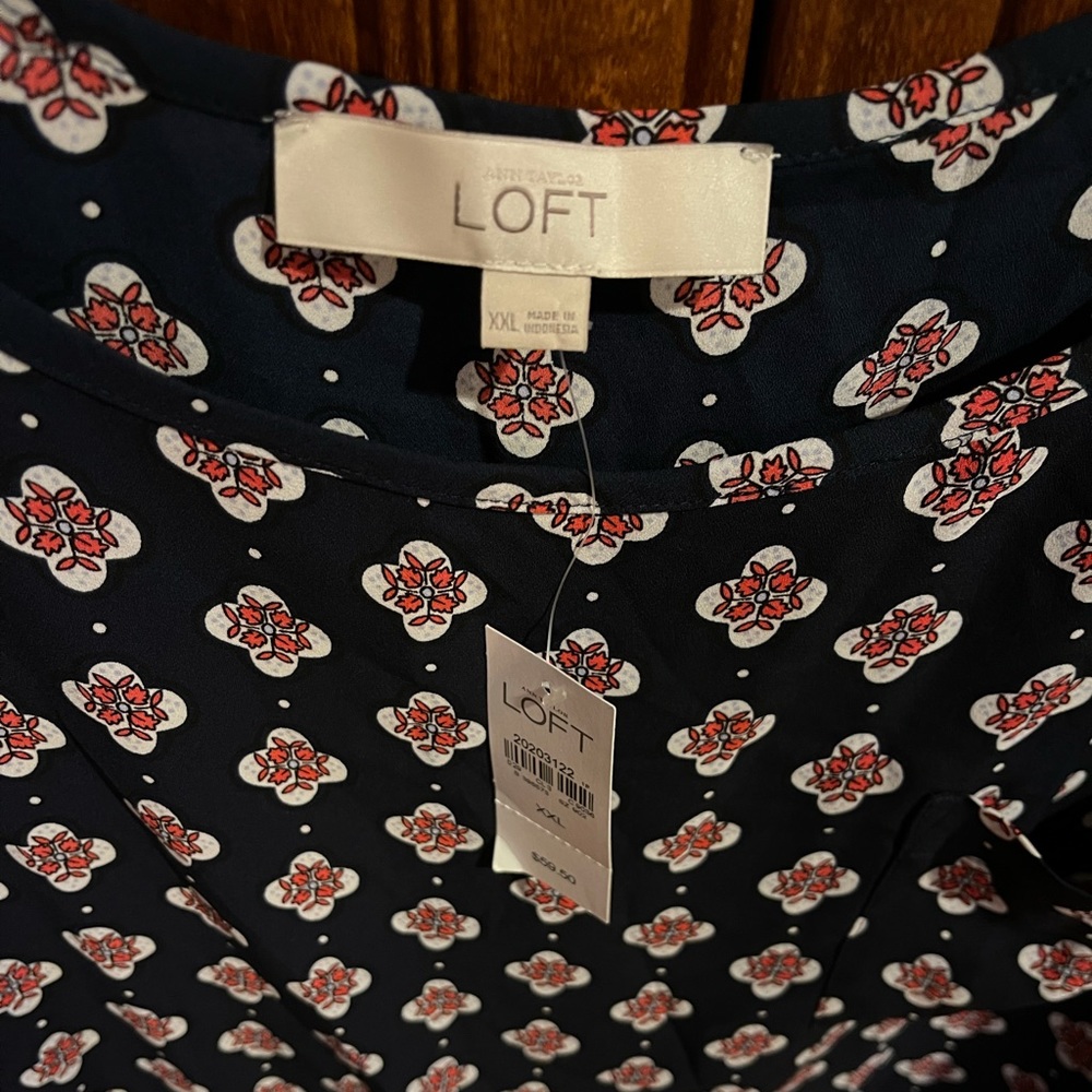 Loft navy blouse - Picture 2 of 6